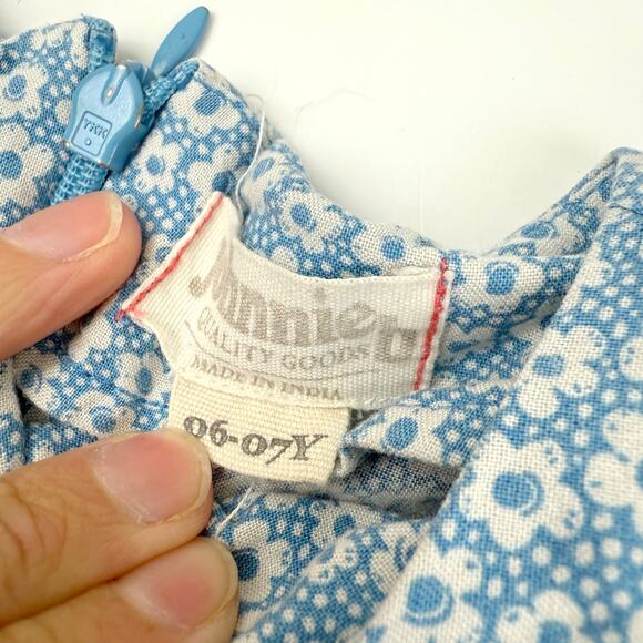 Johnnie B. Blue & White Floral Dress - Picture 4 of 5